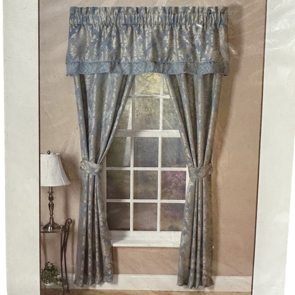 Victoria Classics DULCE Complete Window Treatment 60" x 84" Blue Satin Damask‎